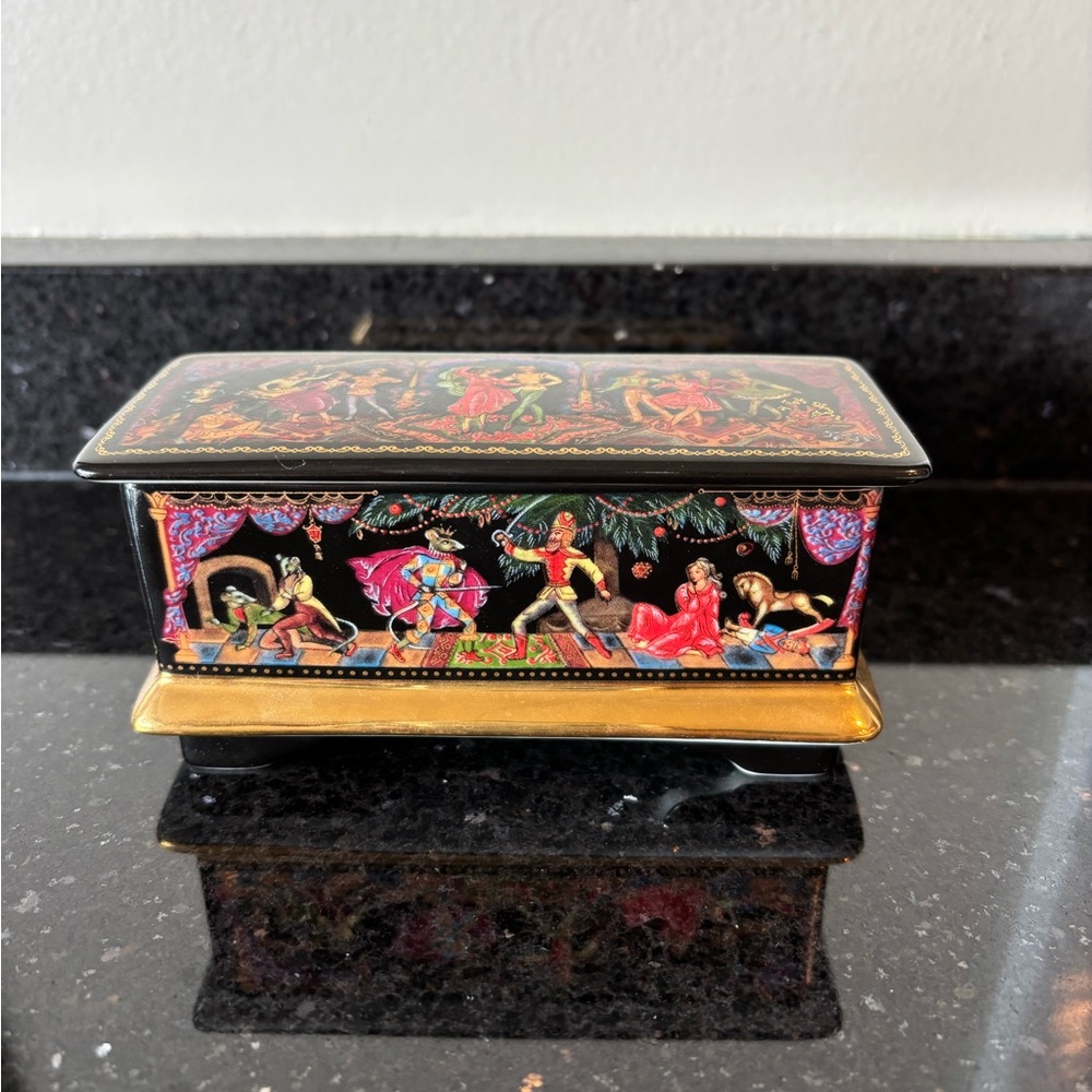 Russian Nutcracker Music Box